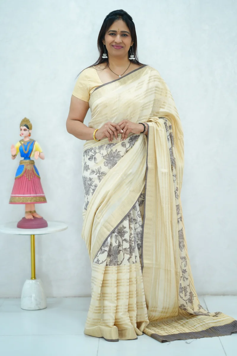 Soft cotton saree in beige with grey floral print