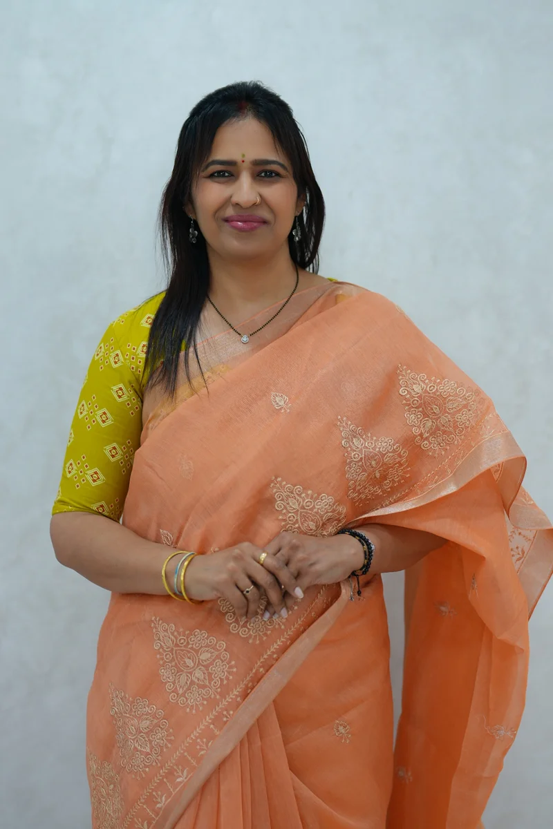 Cotton Silk saree peachish orange with thread buttas, zari border